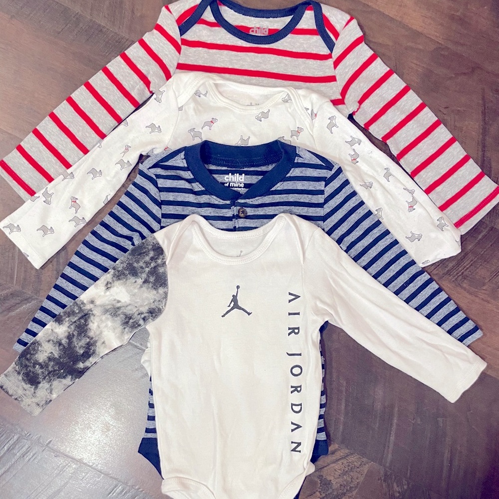 4 pack- Baby Boy Long Sleeve Onesie Set